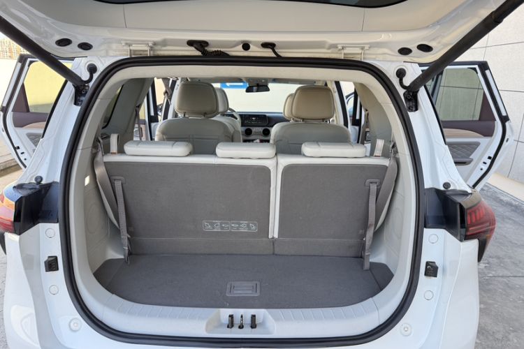 Used FORTHING Yacht 2022 1.5T DCT Chasing-the-Waves Edition Trunk