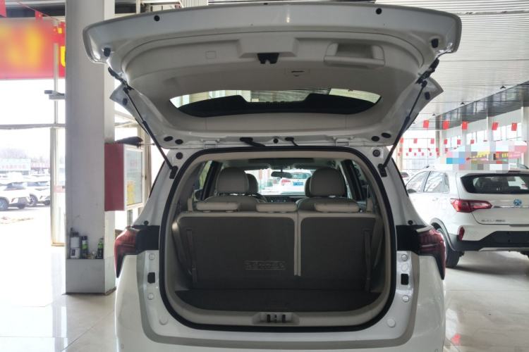 Used FORTHING Yacht 2022 1.5T DCT Yangfan Edition Trunk