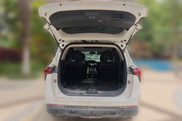 Used FORTHING Yacht 2022 1.5T DCT Chasing Wind Edition Trunk