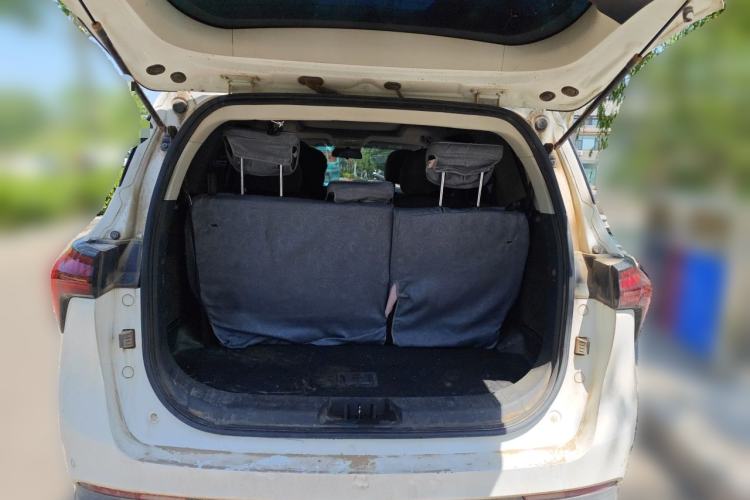 Used FORTHING Yacht 2022 1.5T DCT Chasing Wind Edition Trunk
