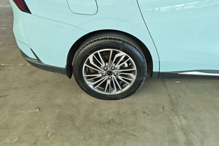Used FORTHING Yacht 2023 Model 1.5T DCT Chasing-the-Waves Version Right Rear Wheel Hub