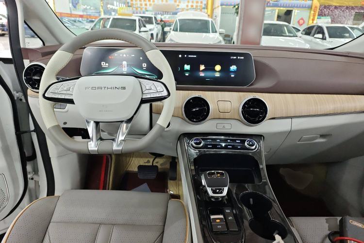 Used FORTHING Yacht 2023 1.5T DCT Starry Luxury Edition Center Console