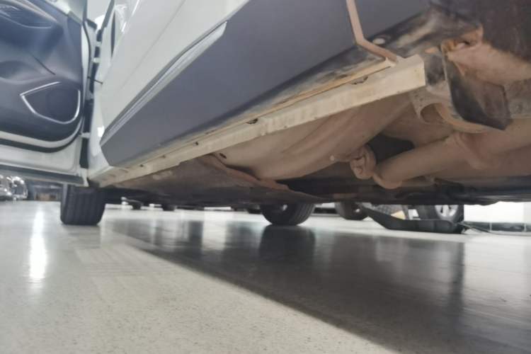 Used FORTHING Yacht  Left Side Sill
