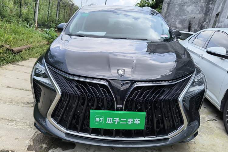 Used FORTHING Yacht 2024 1.5T DCT Guanhai Edition Front