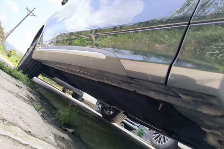Used FORTHING Yacht 2024 1.5T DCT Guanhai Edition Right Side Sill