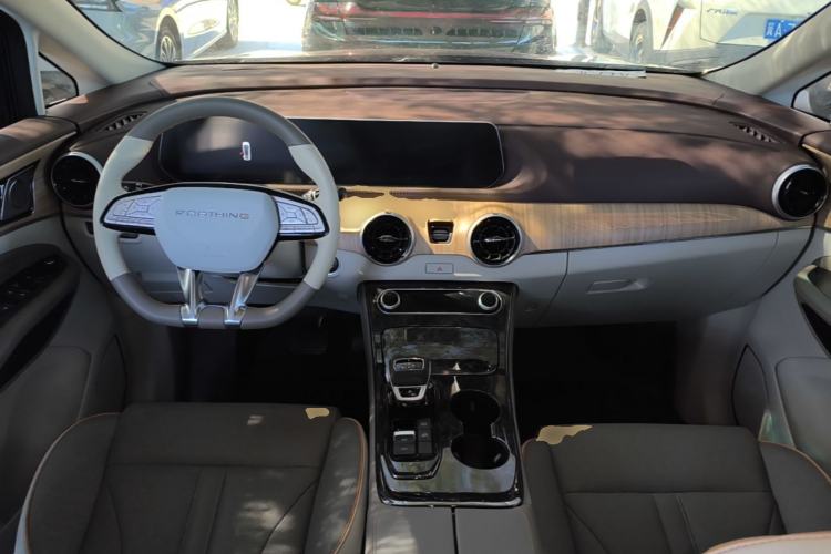 Used FORTHING Yacht 2024 1.5T DCT Guanhai Edition Center Console