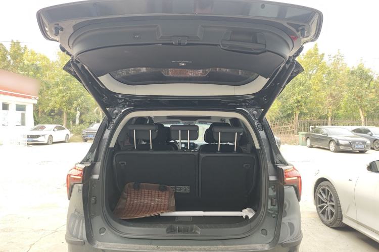 Used FORTHING Yacht 2024 1.5T DCT Guanhai Edition Trunk