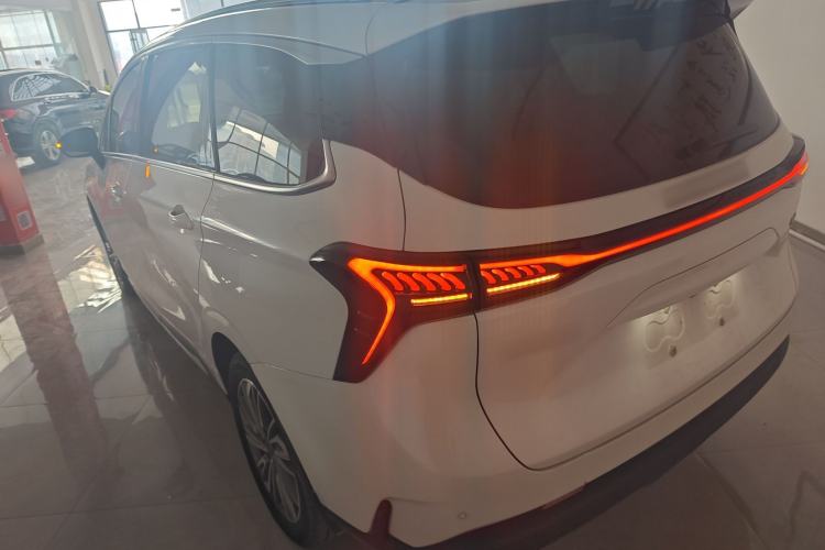 Used FORTHING Yacht 2024 1.5T DCT Guanhai Edition Exterior 2
