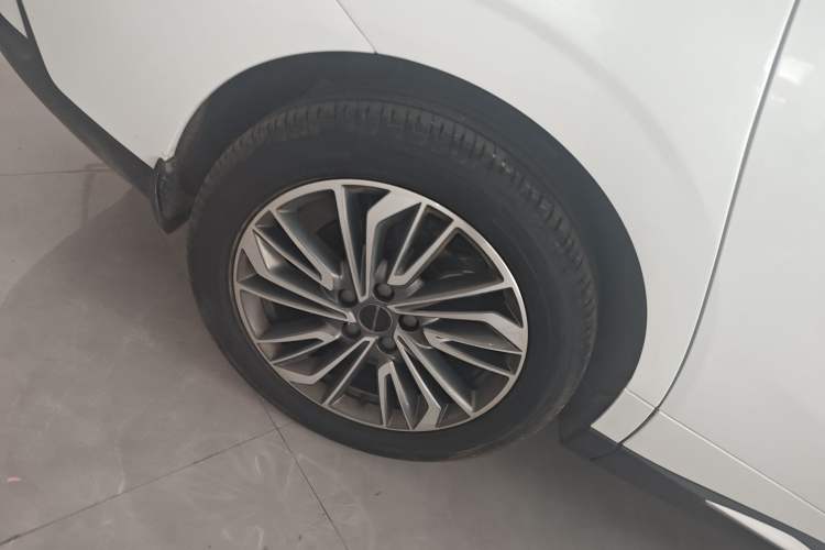 Used FORTHING Yacht 2024 1.5T DCT Guanhai Edition Exterior 5