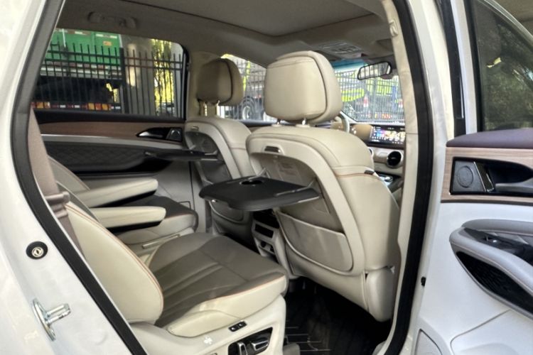 Used FORTHING Yacht 2024 1.5T DCT Guanhai Edition Exterior 6