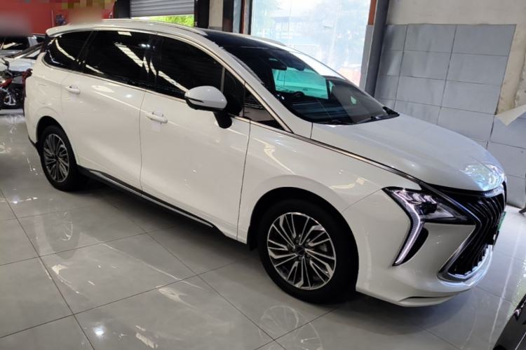 Used FORTHING Yacht 2024 1.5T DCT Guanhai Edition Front Right 45 Deg