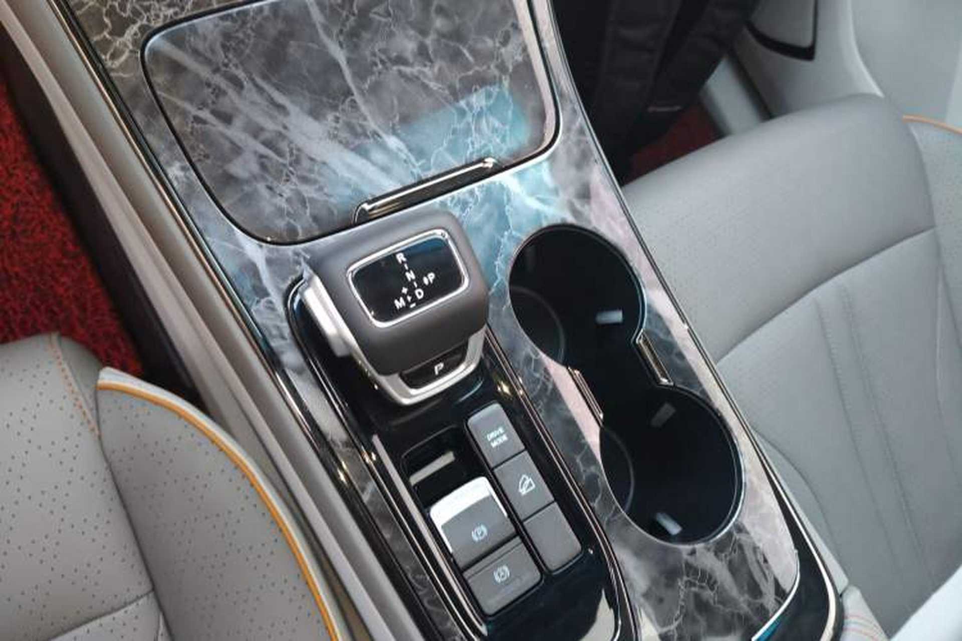 Used FORTHING Yacht 2024 1.5T DCT Guanhai Edition Gear Lever