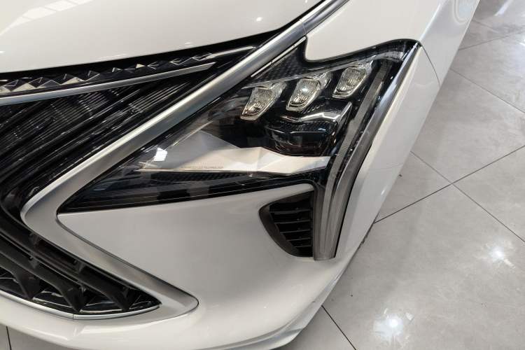 Used FORTHING Yacht 2024 1.5T DCT Guanhai Edition Left Front Headlight