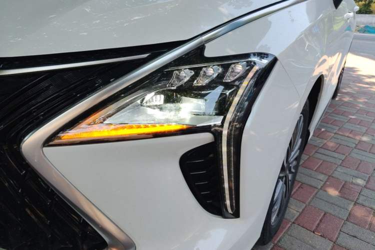 Used FORTHING Yacht 2024 1.5T DCT Guanhai Edition Left Front Headlight
