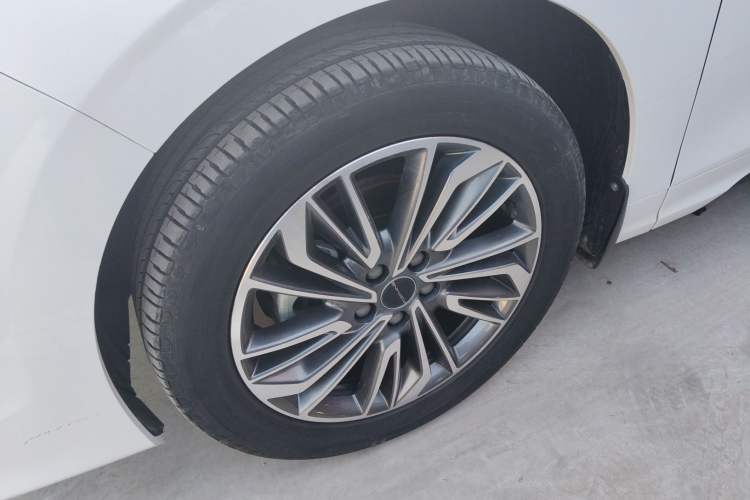 Used FORTHING Yacht 2024 1.5T DCT Guanhai Edition Left Front Wheel Hub