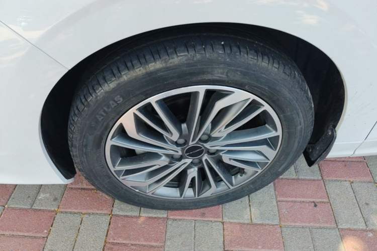 Used FORTHING Yacht 2024 1.5T DCT Guanhai Edition Left Front Wheel Hub