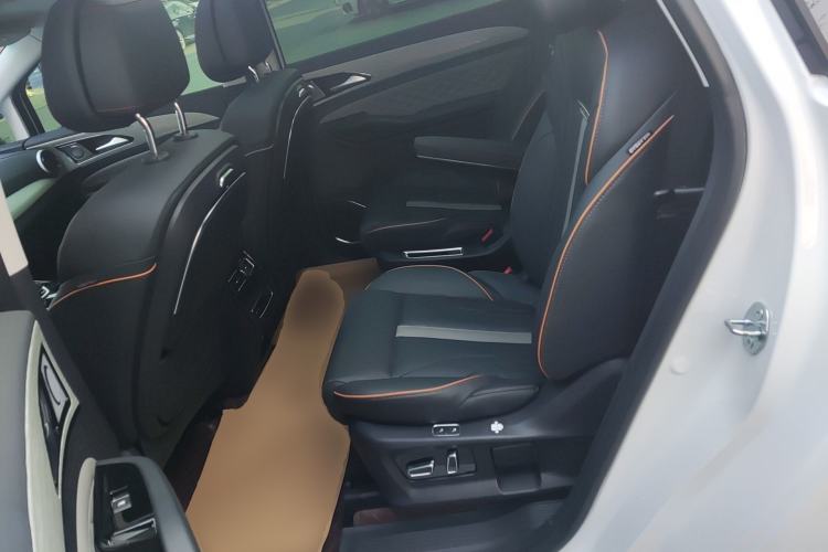 Used FORTHING Yacht 2024 1.5T DCT Guanhai Edition Left Rear Seat