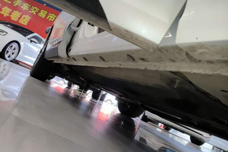 Used FORTHING Yacht 2024 1.5T DCT Guanhai Edition Right Side Sill