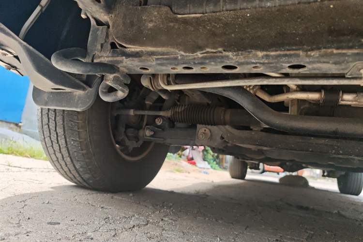 Used Foton Conqueror 3 2020 2.0T Conqueror 3 Two-Wheel Drive E-commerce Edition Low-Deck Long Wheelbase 4F20 Chassis Front Right