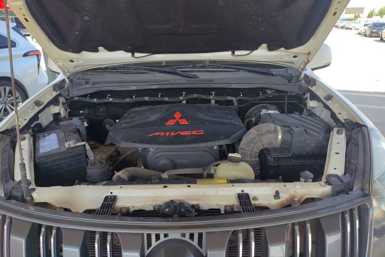 Used Foton Conqueror 3 2020 2.4L Challenger 3 Two-Wheel Drive Enjoyment Version High Cargo Bed Standard Wheelbase 4K22D4M Engine Bay