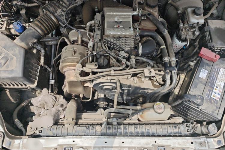 Used Foton Conqueror 3 2020 2.0T Conqueror 3 Two-Wheel Drive E-commerce Edition Low-Deck Long Wheelbase 4F20 Engine Bay
