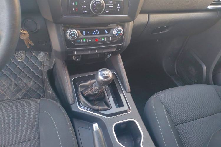 Used Foton Conqueror 3 2020 2.4L Challenger 3 Two-Wheel Drive Enjoyment Version High Cargo Bed Standard Wheelbase 4K22D4M Gear Lever