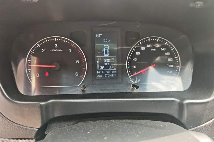 Used Foton Conqueror 3 2020 2.0T Conqueror 3 Two-Wheel Drive E-commerce Edition Low-Deck Long Wheelbase 4F20 Instrument Cluster