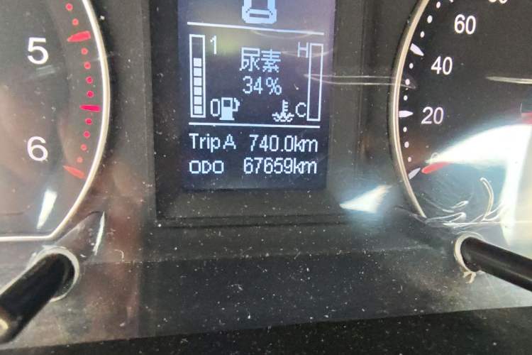 Used Foton Conqueror 3 2020 2.0T Conqueror 3 Two-Wheel Drive E-commerce Edition Low-Deck Long Wheelbase 4F20 Odometer Close Up