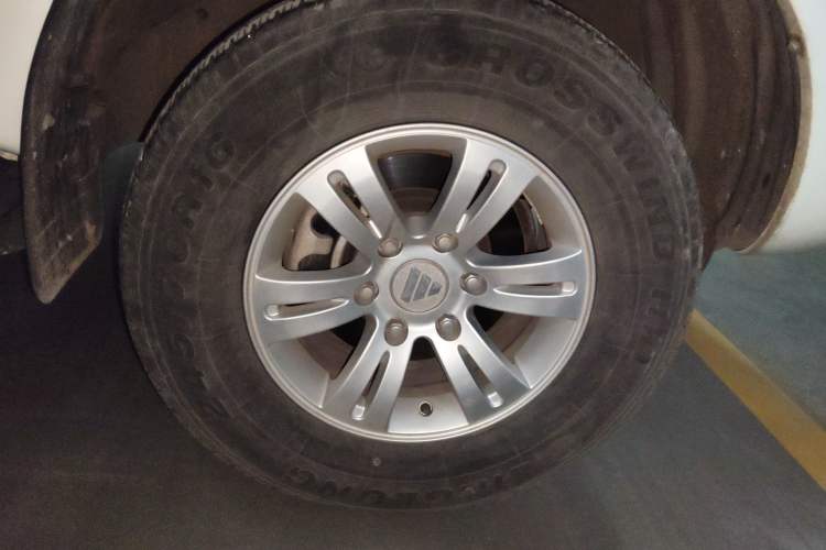 Used Foton Conqueror 3 2020 2.4L Challenger 3 Two-Wheel Drive Enjoyment Version High Cargo Bed Standard Wheelbase 4K22D4M Right Front Wheel Hub