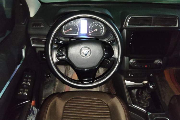 Used Foton Conqueror 3 2020 2.4L Challenger 3 Two-Wheel Drive Enjoyment Version High Cargo Bed Standard Wheelbase 4K22D4M Steering Wheel