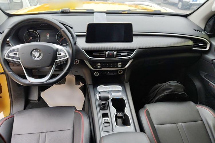 Used Foton EV 2022 National Glory Edition Multi-Purpose Truck Center Console