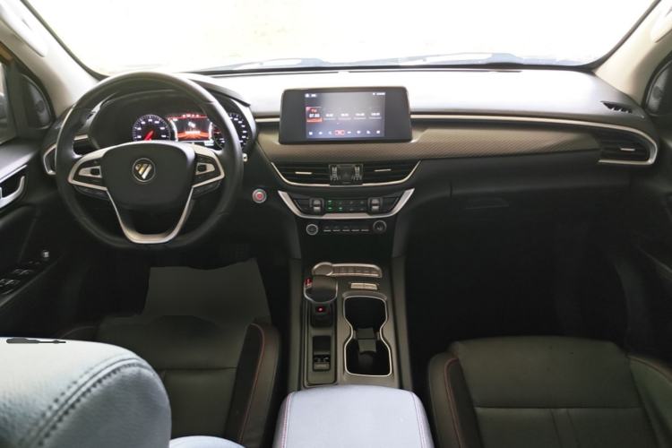 Used Foton EV 2022 National Glory Edition Multi-Purpose Truck Center Console
