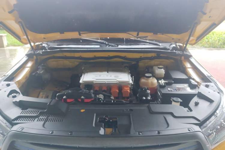 Used Foton EV 2022 National Glory Edition Multi-Purpose Truck Engine Bay