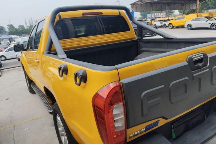 Used Foton EV 2022 National Glory Edition Multi-Purpose Truck Exterior 2