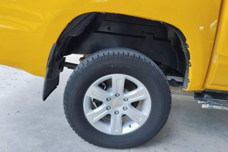 Used Foton EV 2022 National Glory Edition Multi-Purpose Truck Exterior 5
