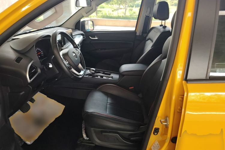 Used Foton EV 2022 National Glory Edition Multi-Purpose Truck Left Front Seat