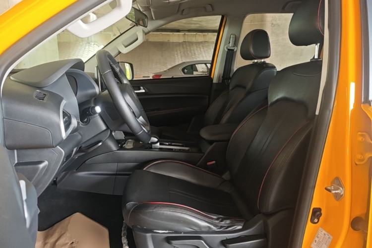 Used Foton EV 2022 National Glory Edition Multi-Purpose Truck Left Front Seat