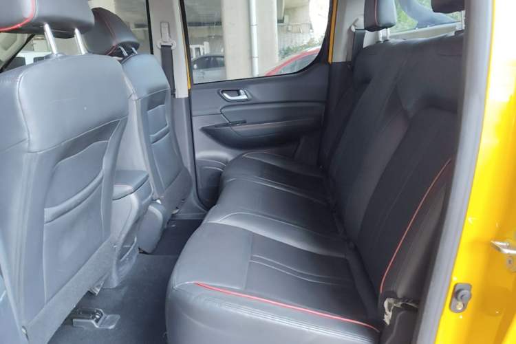 Used Foton EV 2022 National Glory Edition Multi-Purpose Truck Left Rear Seat