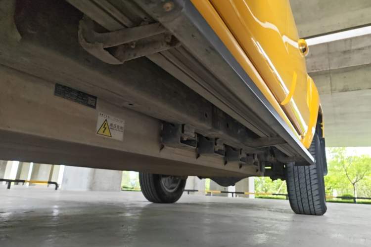 Used Foton EV 2022 National Glory Edition Multi-Purpose Truck Left Side Sill