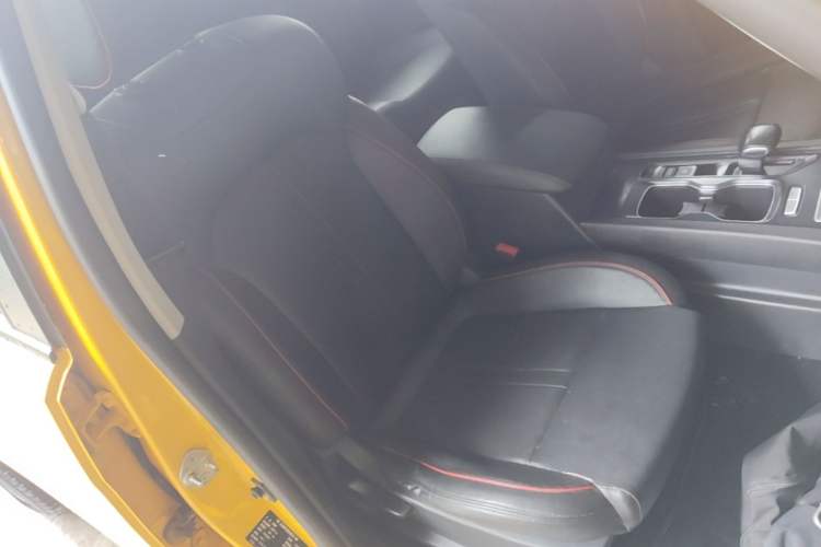 Used Foton EV 2022 National Glory Edition Multi-Purpose Truck Right Front Seat