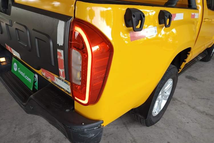Used Foton EV 2022 National Glory Edition Multi-Purpose Truck Right Rear Taillight