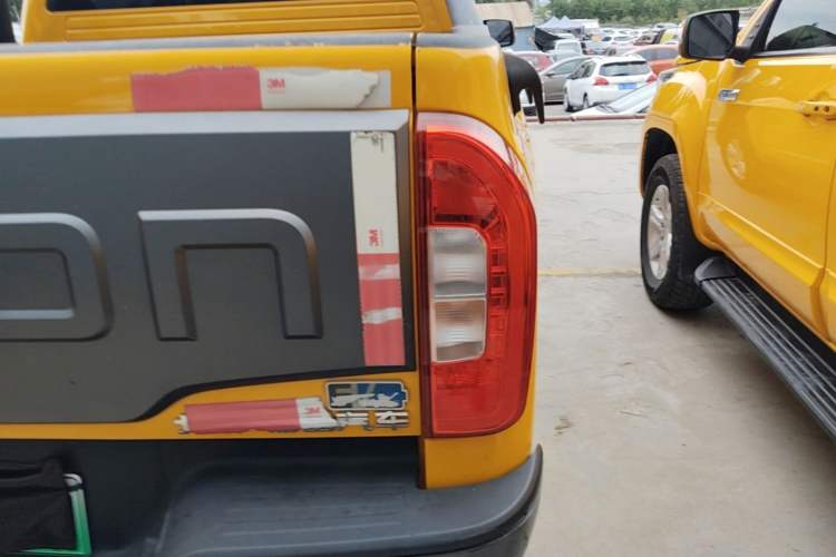 Used Foton EV 2022 National Glory Edition Multi-Purpose Truck Right Rear Taillight