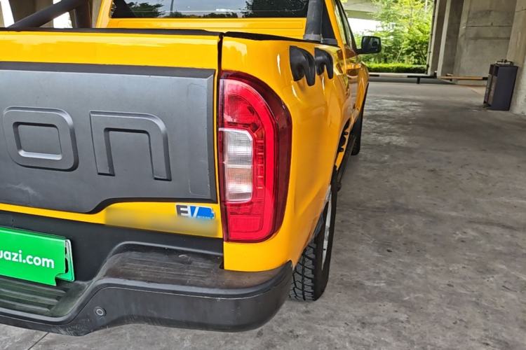 Used Foton EV 2022 Shengshi Edition Multipurpose Truck Right Rear Taillight
