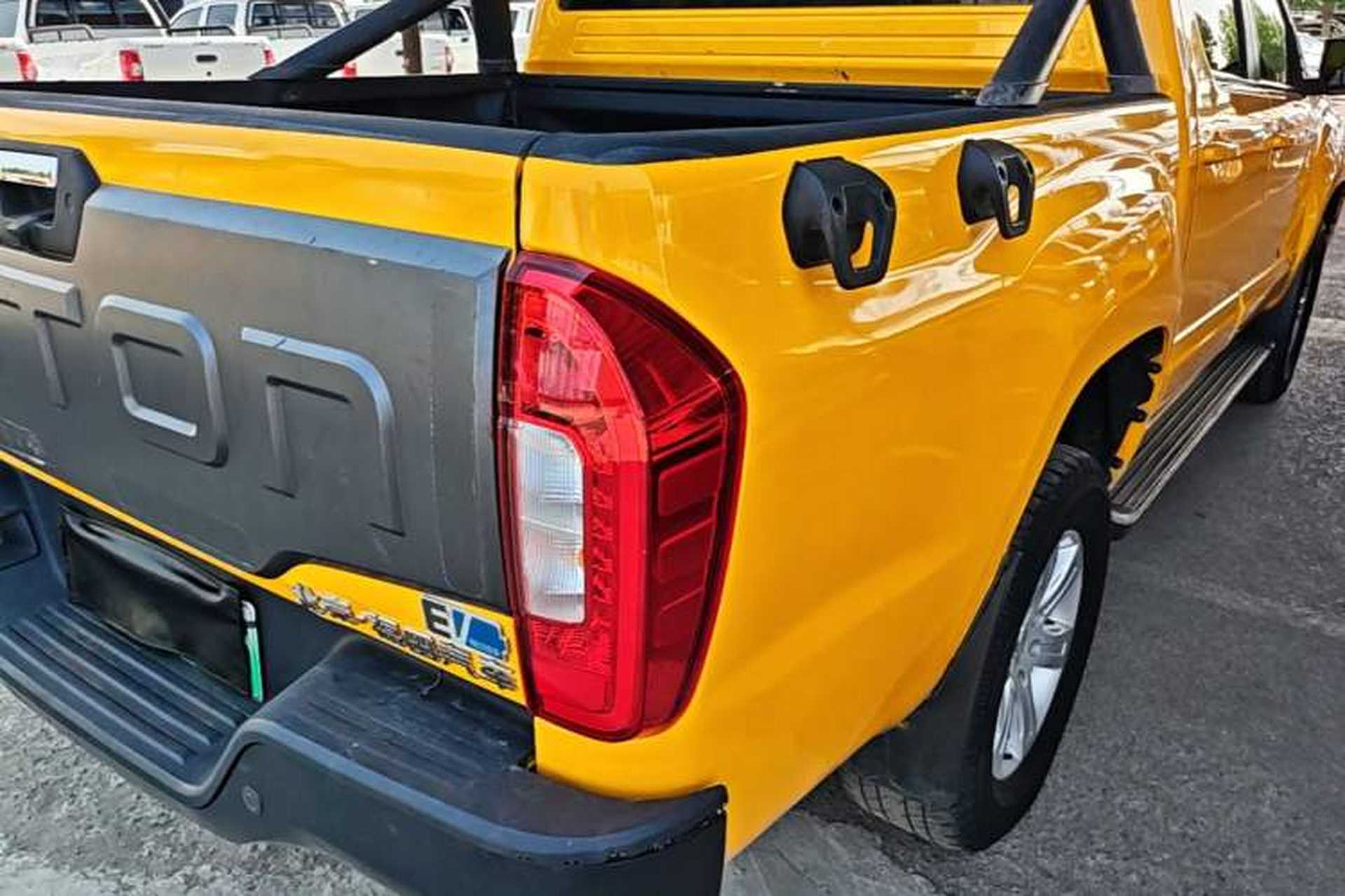 Used Foton EV 2022 National Glory Edition Multi-Purpose Truck Right Rear Taillight