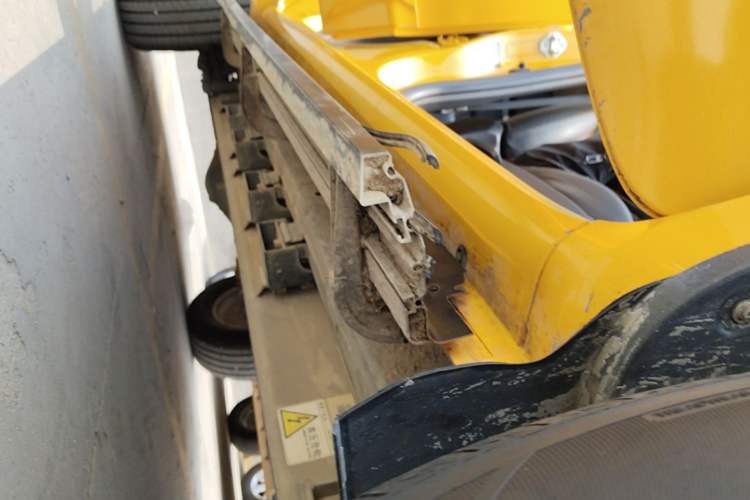 Used Foton EV 2022 National Glory Edition Multi-Purpose Truck Right Side Sill