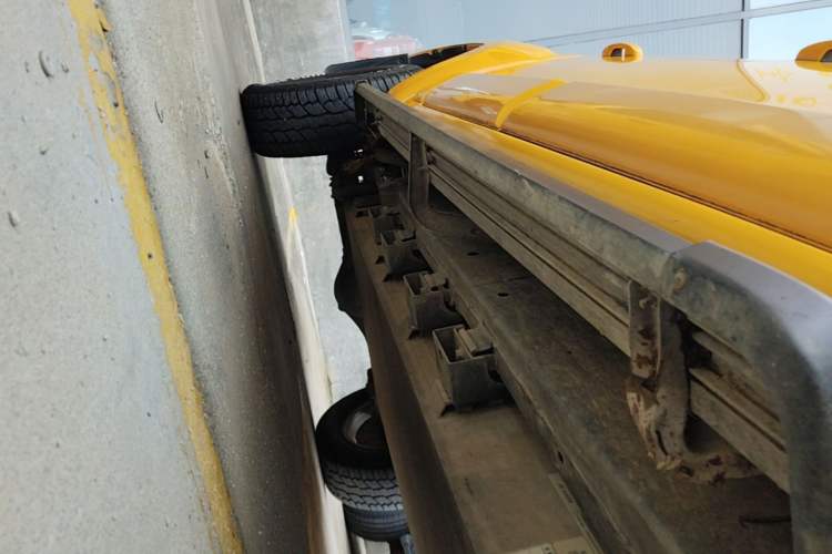 Used Foton EV 2022 National Glory Edition Multi-Purpose Truck Right Side Sill