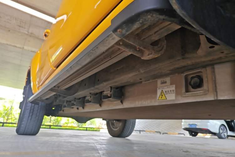 Used Foton EV 2022 National Glory Edition Multi-Purpose Truck Right Side Sill
