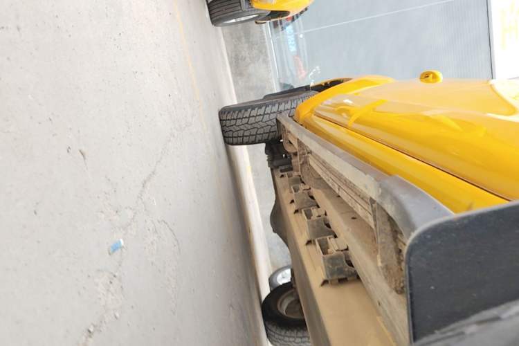 Used Foton EV 2022 National Glory Edition Multi-Purpose Truck Right Side Sill