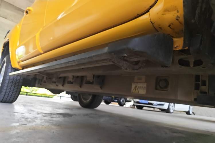 Used Foton EV 2022 National Glory Edition Multi-Purpose Truck Right Side Sill