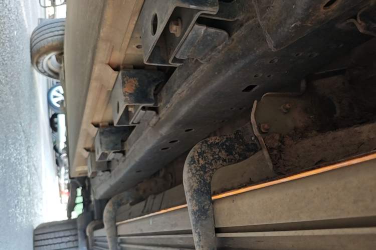 Used Foton EV 2022 National Glory Edition Multi-Purpose Truck Right Side Sill